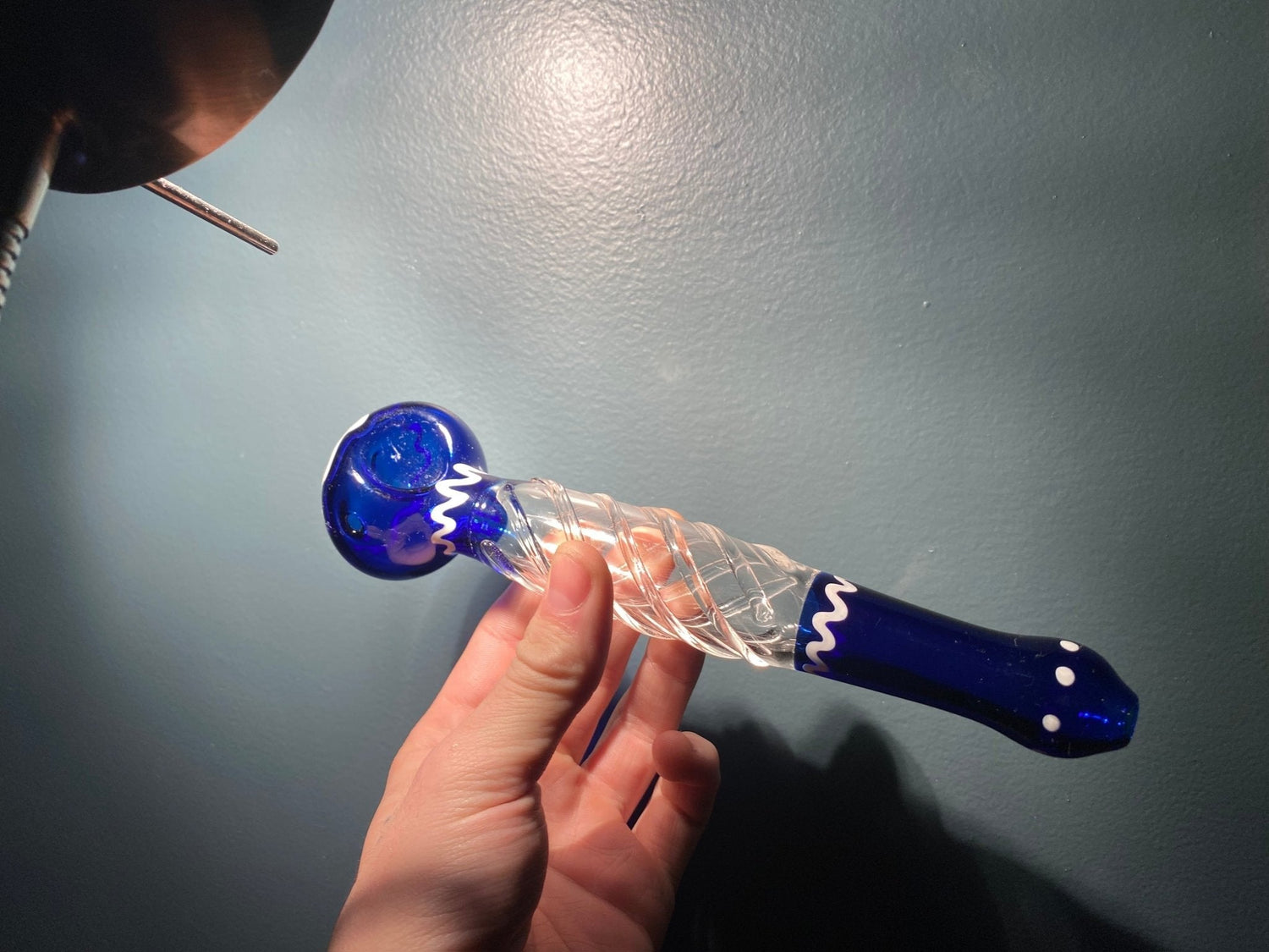 Avlang Glass Pipe | Sandblåst glasspipe | 20cm ca - Smoke - ShopAvlang Glass Pipe | Sandblåst glasspipe | 20cm caBham Bam BoleSmoke - Shop12343Avlang Glass Pipe | Sandblåst glasspipe | 20cm ca - Grow - shop.no