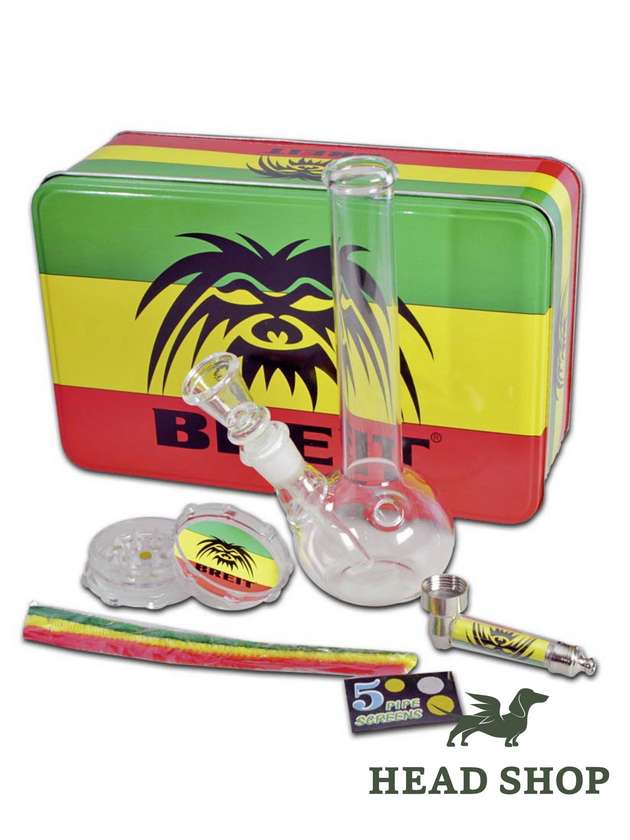 Breit Mini Bong Set - Smoke - ShopBreit Mini Bong SetAlt - i - ett pakke bong, grinder osvBREITSmoke - Shop99999999999962Breit Mini Bong Set - Grow - shop.no